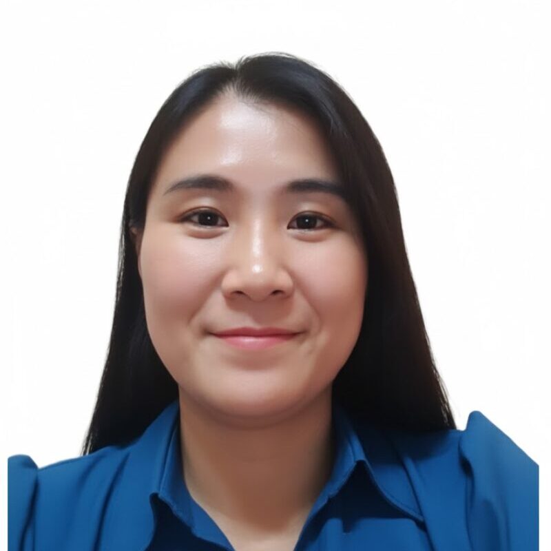 Olivia Trinh - Chinese Speaking Accountant and Tax Consultant in Vietnam
